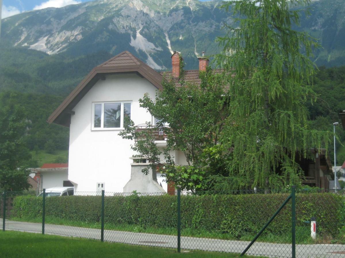 R&G Apartment Zirovnica Luaran gambar