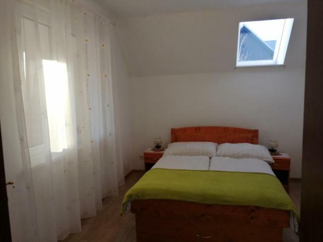 R&G Apartment Zirovnica Luaran gambar